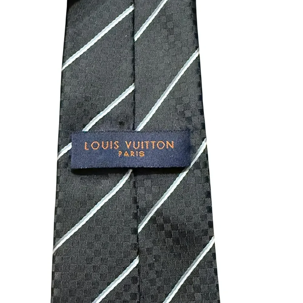 Louis Vuitton Paris Black 100% Silk Necktie